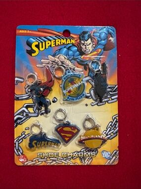 🎁 NEW 6 Superman Shoe Charms Jewelry Necklace Bracelet